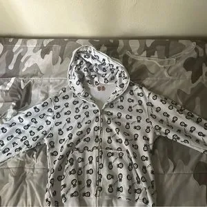 Bape Baby Milo Hoodie white M